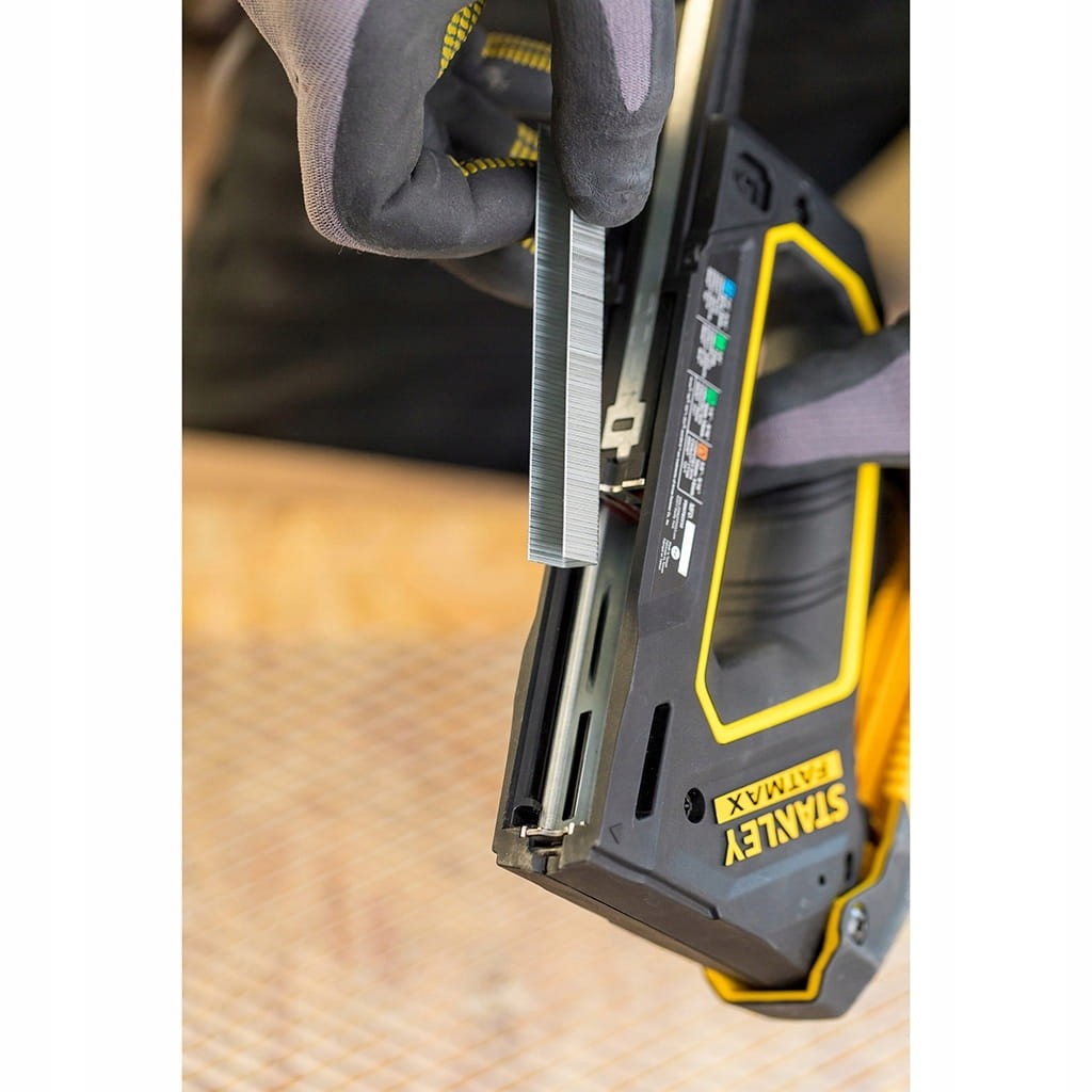 Stanley FMHT0-80551 FatMax Reverse Squeeze Tacker (met kijkvenster op het klemvak, opbergvak, flexibele drukinstelling, compatibel met klemmen (G 6-14 mm) en spijkers (18GA 12, 15 mm