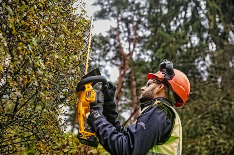zastosowanie DeWALT DCMHT563
