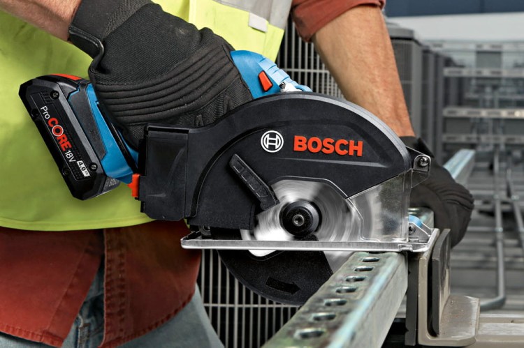 Pilarka tarczowa Bosch GKM 18V-50 zastosowanie