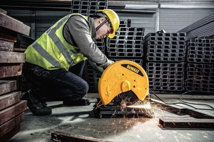 Przecinarka DeWALT D28730 zastosowanie