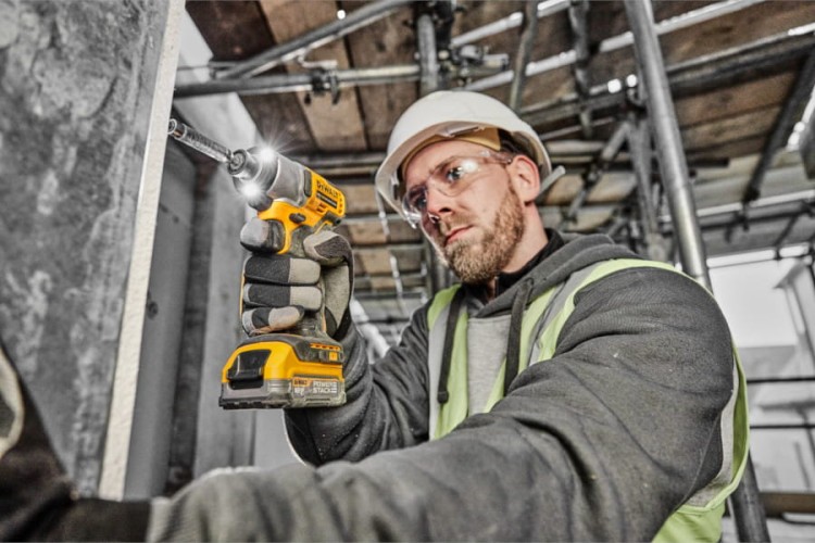 Zastosowanie DEWALT DCF840