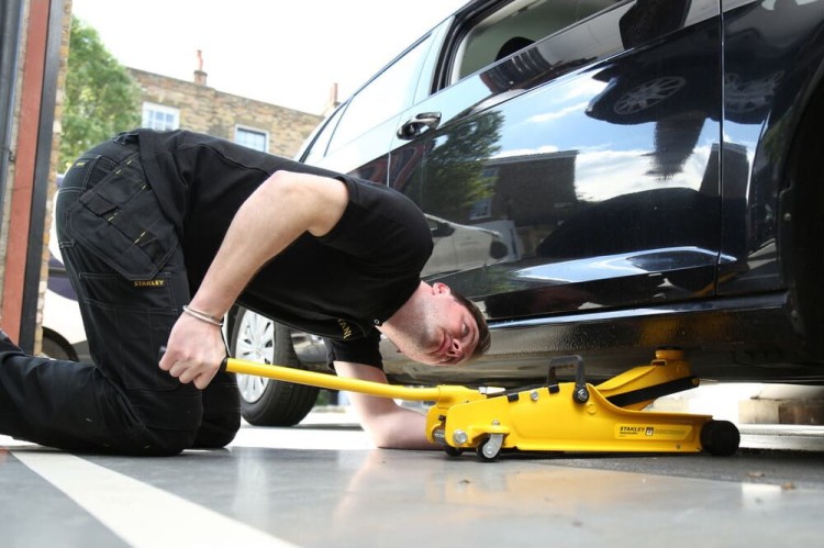 Podnośnik samochodowy Stanley STMT81251-1