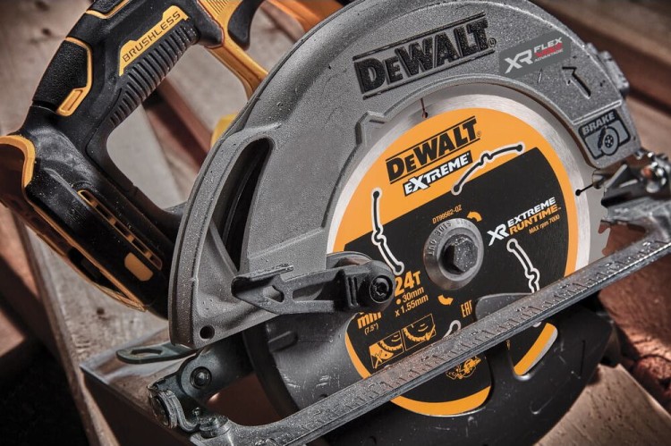 Pilarka tarczowa DeWALT DCS573 zastosowanie