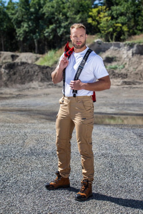 Spodnie bojówki LAHTI PRO L40521 zastosowanie