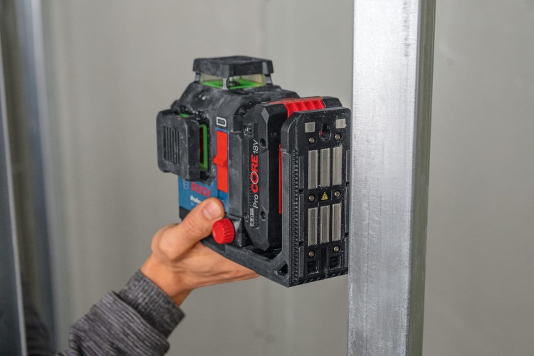 BOSCH GLL 18V-120-33 CG