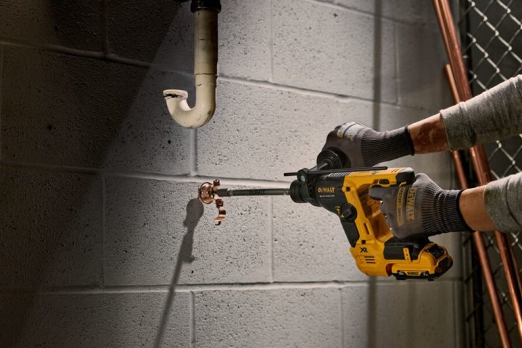 zastosowanie Młotowiertarka SDS-plus DEWALT DCH072N