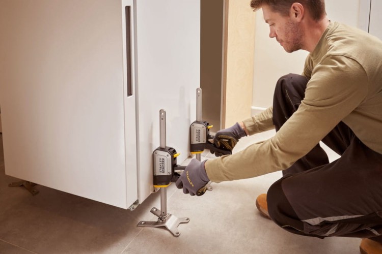 Podnośnik budowlany STANLEY FMHT83550-1 zastosowanie