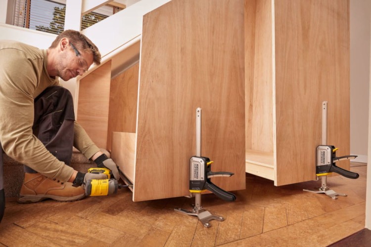 zastosowanie podnośnika FatMax TradeLift Stanley