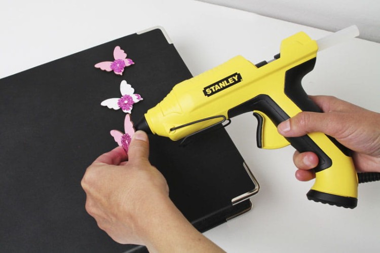 STANLEY STHT6-70417 Pistolet do kleju