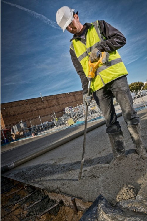 Wibrator do betonu DeWALT DCE531N zastosowanie
