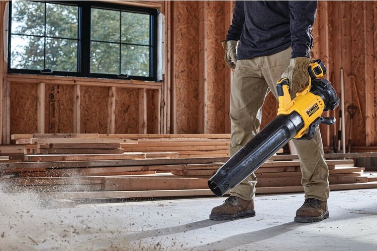 Dmuchawa akumulatorowa DeWALT DCMBL562N zastosowanie