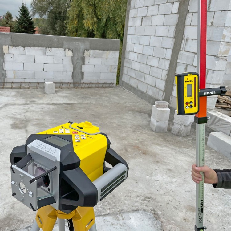 zastosowanie lasera Nivel System NL740R Digital