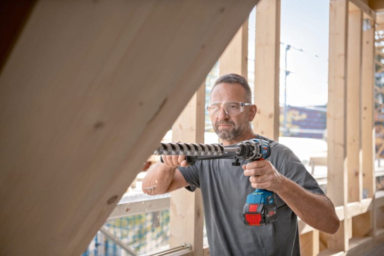 Wiertarko-wkrętarka akumulatorowa BOSCH GSR 18V-150 C zastosowanie