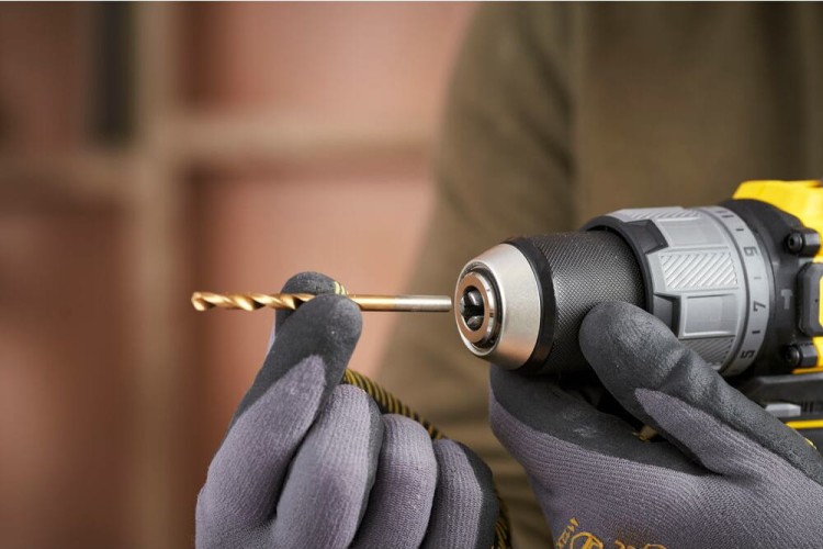 zastosowanie Wkrętarki STANLEY SFMCD726