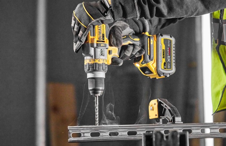 DCD999NT Wkrętarka udarowa 18V 3-biegowa 126Nm serii FLEXVOLT ADVANTAGE DeWALT Zastosowanie