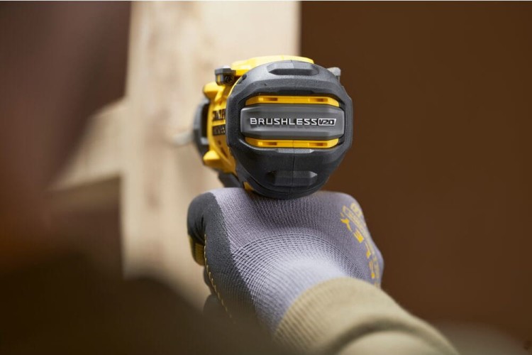 Wkrętarki STANLEY SFMCD726 - zastosowanie