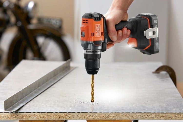 Wkrętarka BLACK DECKER BLD682 zastosowanie