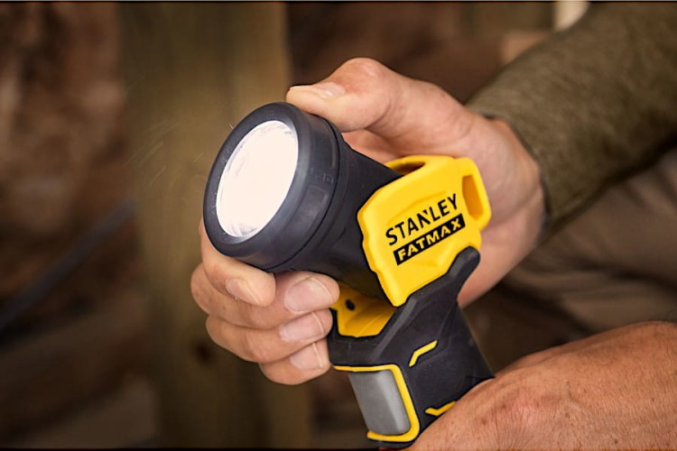 STANLEY SFMCL020B Latarka fatmax 18V LED V20 140lm
