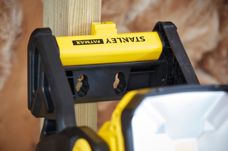 STANLEY SFMCL030B reflektor LED seria V20