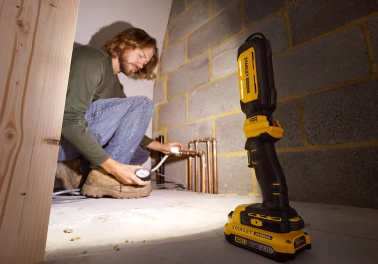 STANLEY SFMCL050B Lampka akumulatorowa