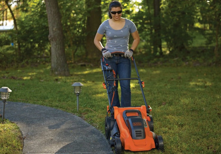 Kosiarka elektryczna z koszem LM2000 48cm 2000W Black Decker - Zastosowanie