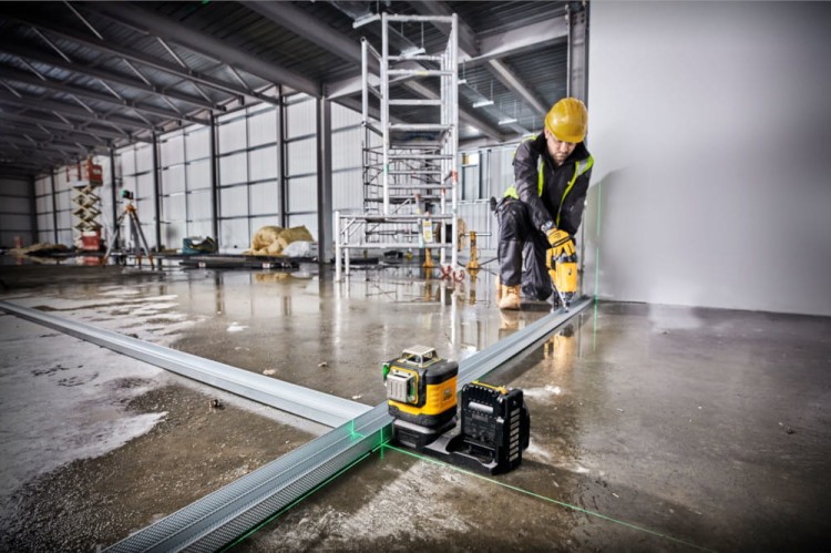 zastosowanie Lasera DeWALT DCE089D1G18