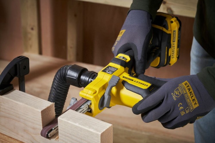 Pilnik taśmowy STANLEY SFMCE210 zastosowanie