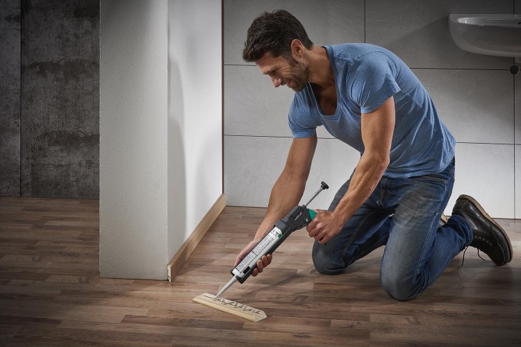 Wyciskacz do silikonu WOLFCRAFT MG 350 zastosowanie