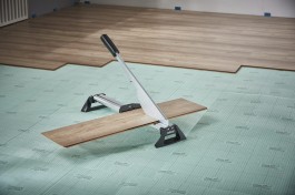 Zastosowanie gilotyny do paneli Wolfcraft