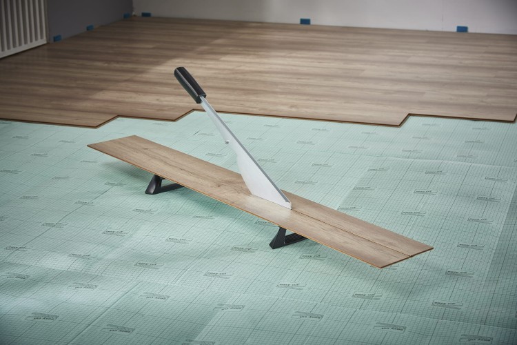 Zastosowanie gilotyny LC 600