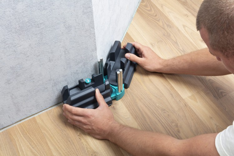 Zastosowanie skrzyni uciosowej Wolfcraft 6948200