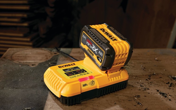 DeWALT DCB117
