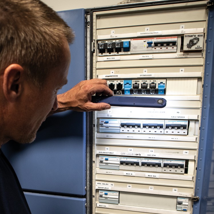 zastosowanie lampy inspekcyjnej Scangrip