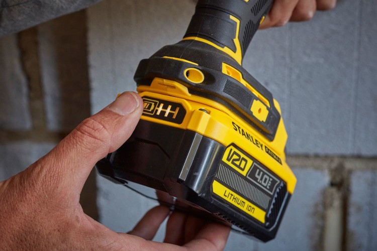 zastosowanie wkrętarki Stanley SFMCD715
