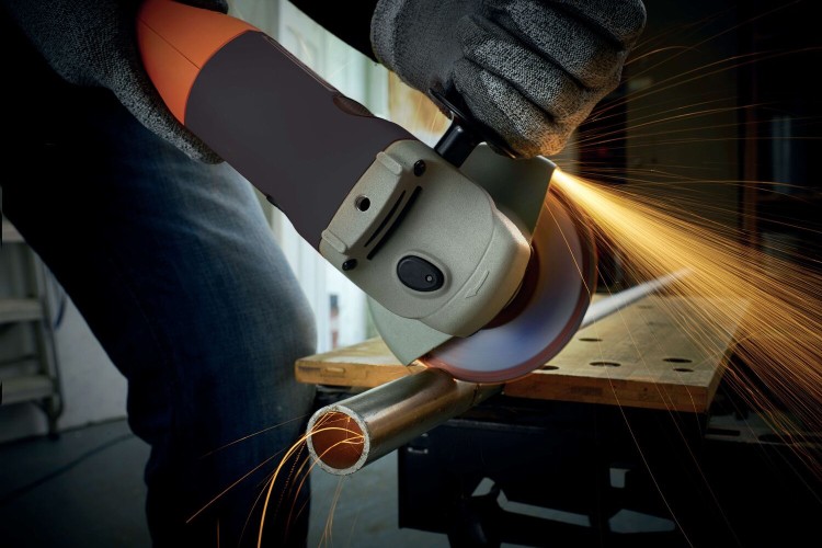 Szlifierka kątowa BLACK DECKER KG1202K