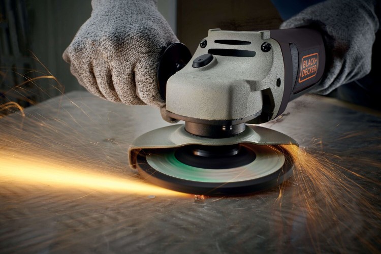 Szlifierka kątowa BLACK DECKER KG1202K