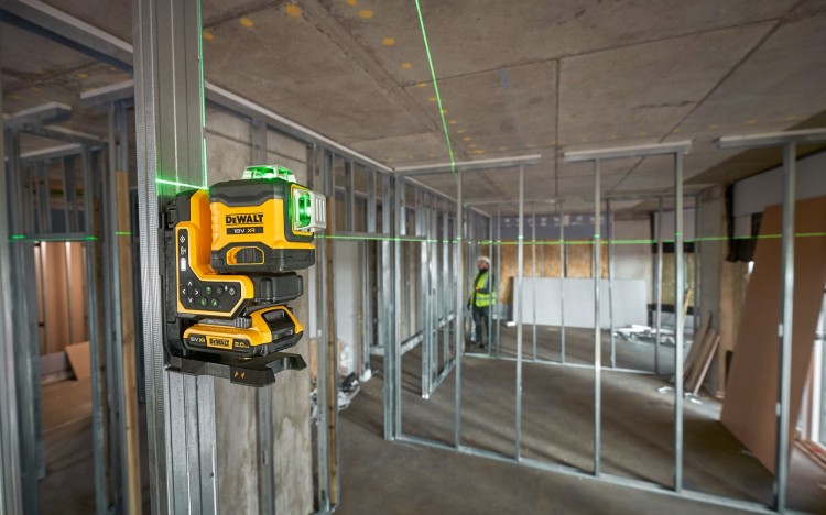 zastosowanie lasera akumulatorowego 3x360° DEWALT DCLE34035D1
