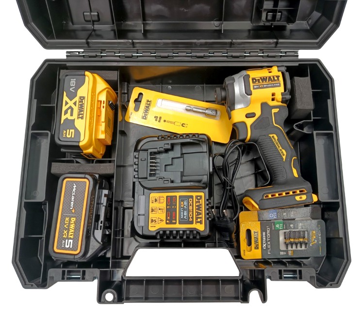 Kufer transportowy TSTAK do zakrętarki DCF850 DCF85 DCF860 DCF885 DEWALT