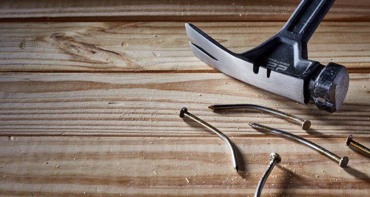 zastosowanie młotka DWHT51006-0