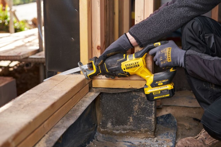 Pilarka szablowa STANLEY SFMCS311 zastosowanie
