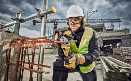 zastosowanie szlifierki kątowej akumulatorowej DEWALT DCG405