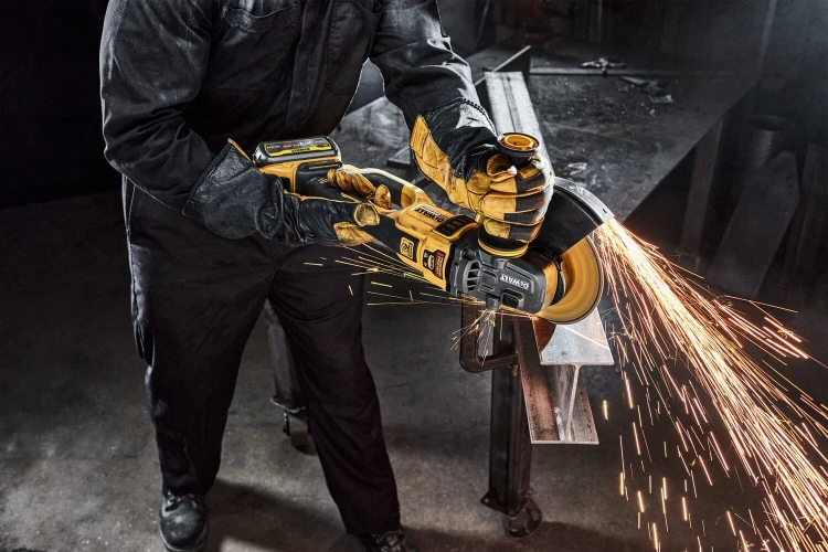 zastosowanie Szlifierki kątowej DeWALT DCG460X2