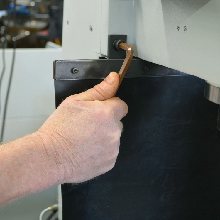 zastosowanie kluczy imbusowych Bondhus