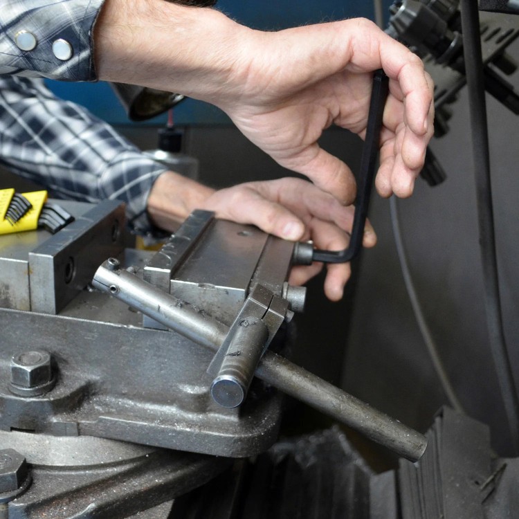 zastosowanie kluczy imbusowych z kulką Bondhus 10937