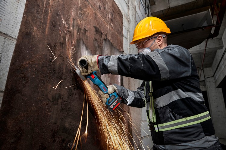 Szlifierka kątowa BOSCH GWS 18V-11 zastosowanie