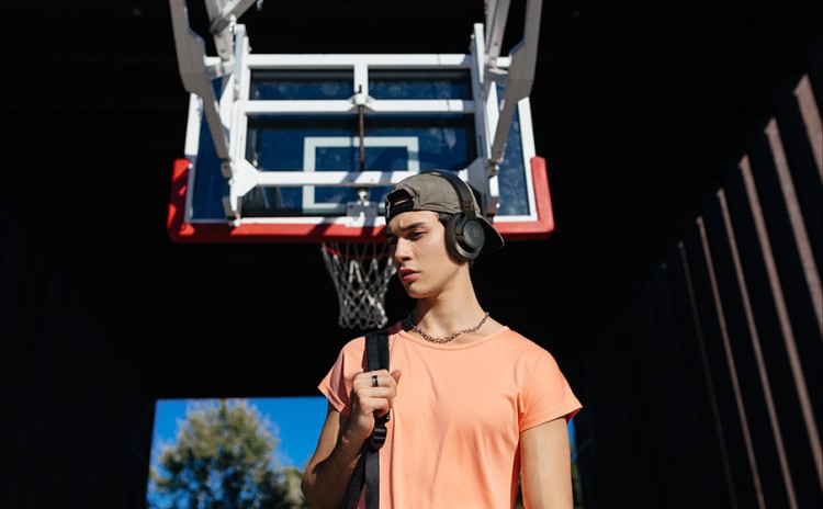 Słuchawki wokółuszne JBL Tune 720BT zastosowanie