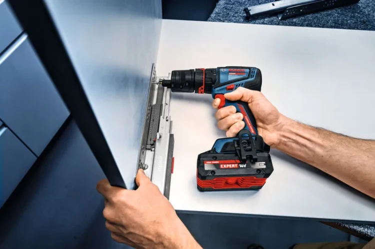 zastosowanie wiertarko-wkrętarki akumulatorowej Bosch EXPERT EXSR18V-90FC