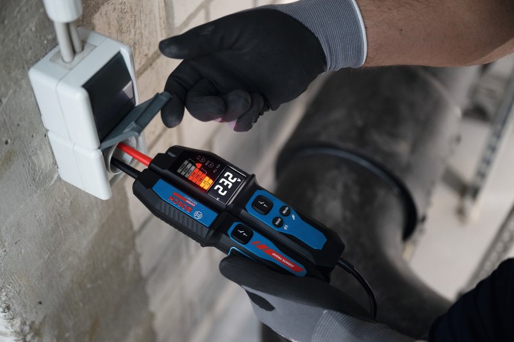 zastosowanie testera napięcia Bosch EXPERT EXVT1000-17