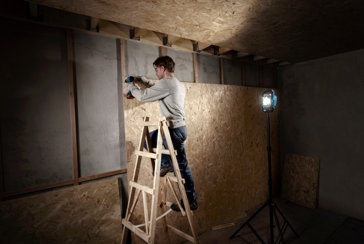Bosch PRO GLI18V-3000 Akumulatorowa lampa budowlana 18V 3000lm /body/ - Zastosowanie