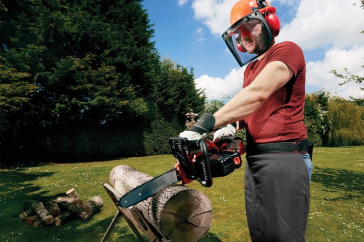 Piła łańcuchowa Black Decker - Zastosowanie